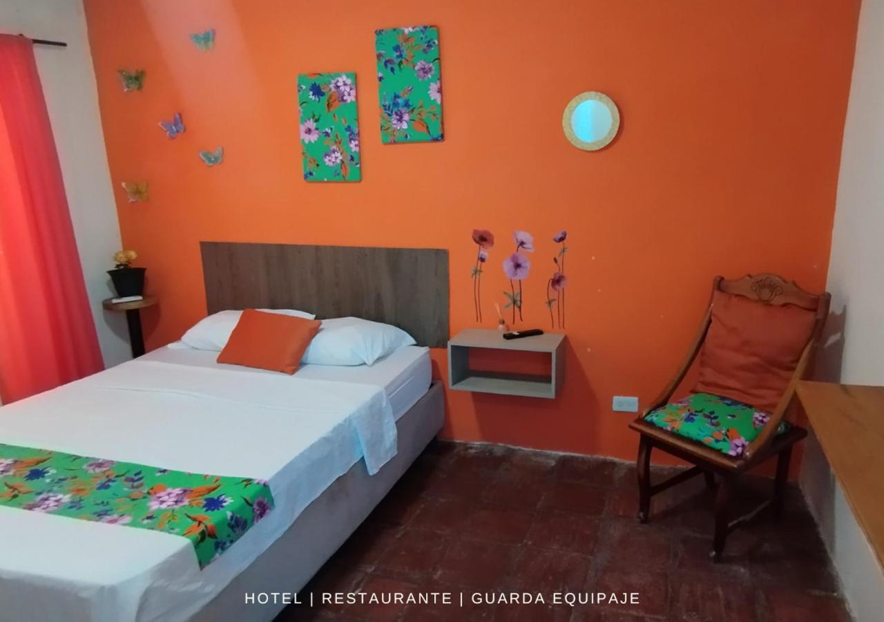 Hotel 4 Manzanas Santa Marta  Ngoại thất bức ảnh
