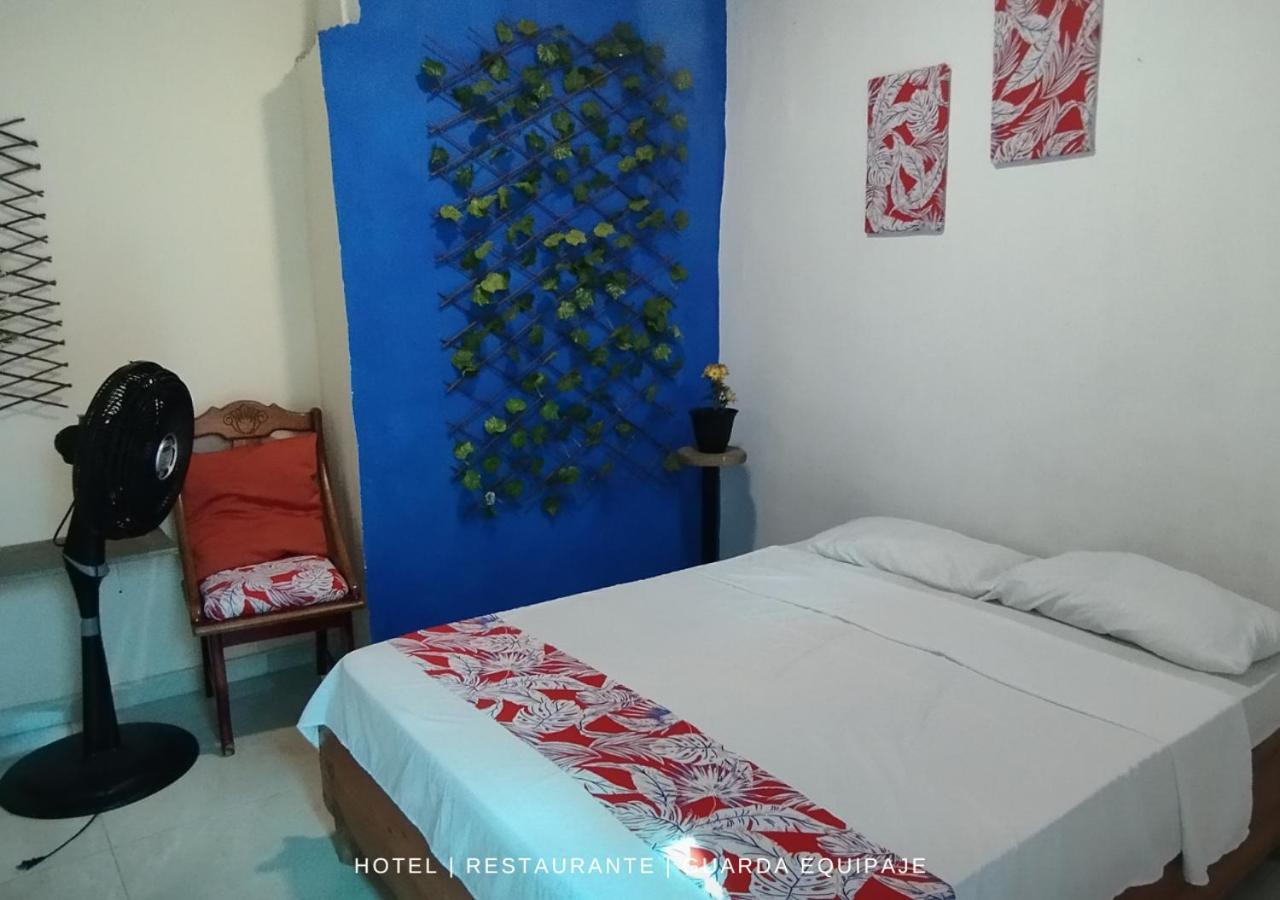 Hotel 4 Manzanas Santa Marta  Ngoại thất bức ảnh